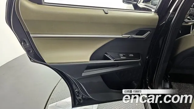KG_Mobility_Ssangyong Torres Torres Битопливный 1.5 2WD — Фото автомобиля 23