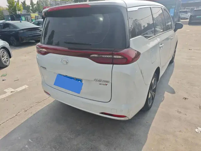 GAC Trumpchi M6 — Фото автомобиля 9