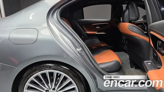 Mercedes-Benz C-Class — Фото автомобиля 9