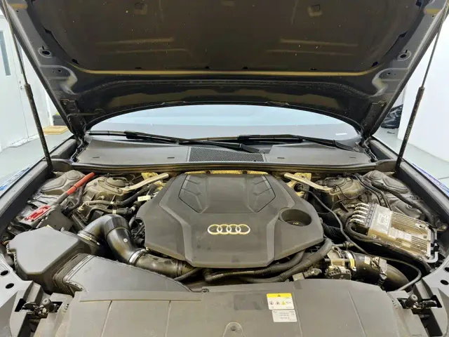 Audi Audi A6 (Import) 2022 allroad quattro Explorer 55 TFSI Premium Off-road — Фото автомобиля 10