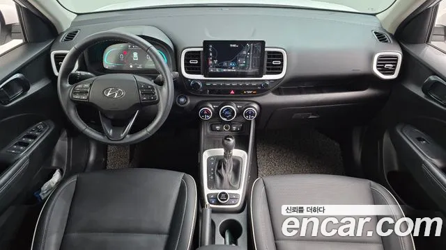 Hyundai Venue — Фото автомобиля 7