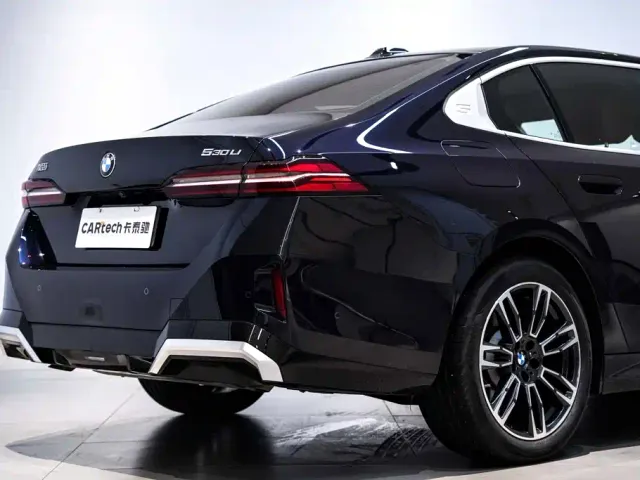 BMW 5 Series — Фото автомобиля 6