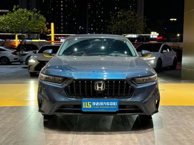 Honda Inspire — Фото автомобиля 2