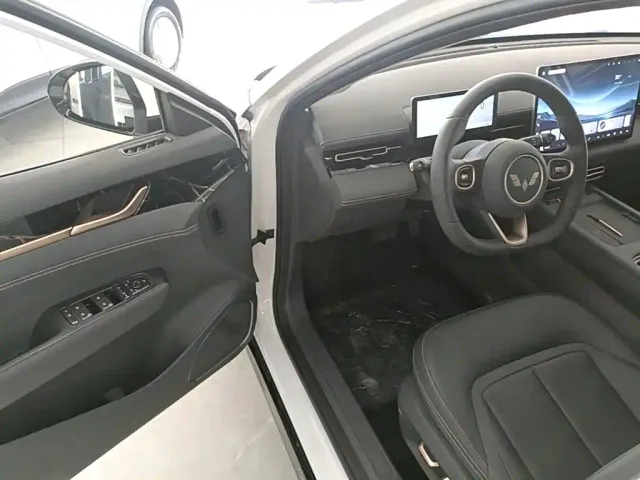 Wuling Starlight — Фото автомобиля 11