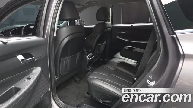 Hyundai Santa Fe Santa Fe (New) — Фото автомобиля 17
