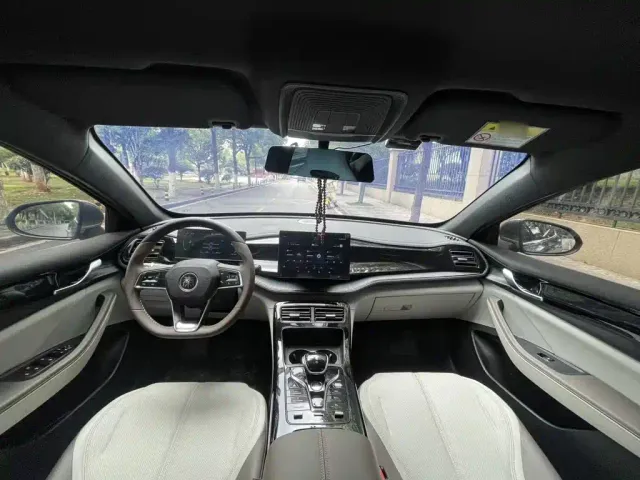 BYD Qin PLUS — Фото автомобиля 22