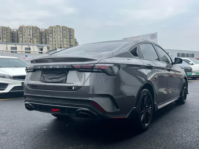 Geely Binrui — Фото автомобиля 6