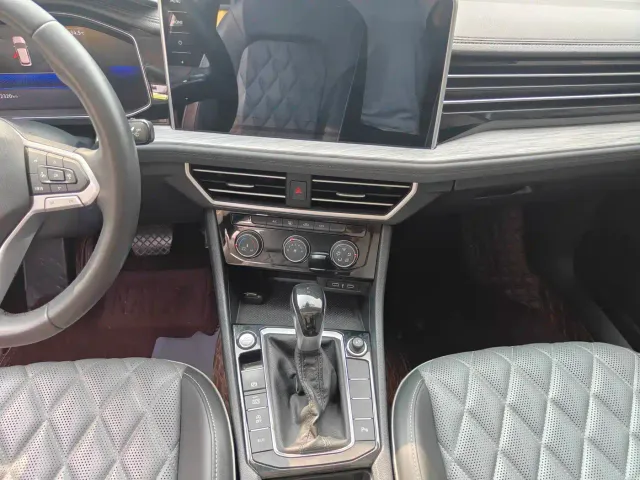 Volkswagen Sagitar — Фото автомобиля 13