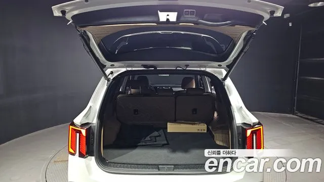 Kia Sorento Новый Sorento 4 поколение Бензин 2.5T 4WD — Фото автомобиля 18