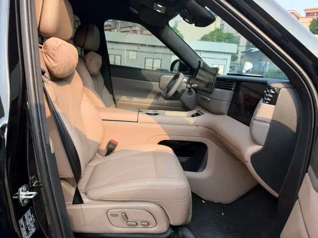 IM Motors LS8 — Фото автомобиля 15