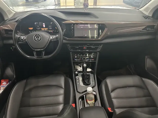 Volkswagen Tharu — Фото автомобиля 6