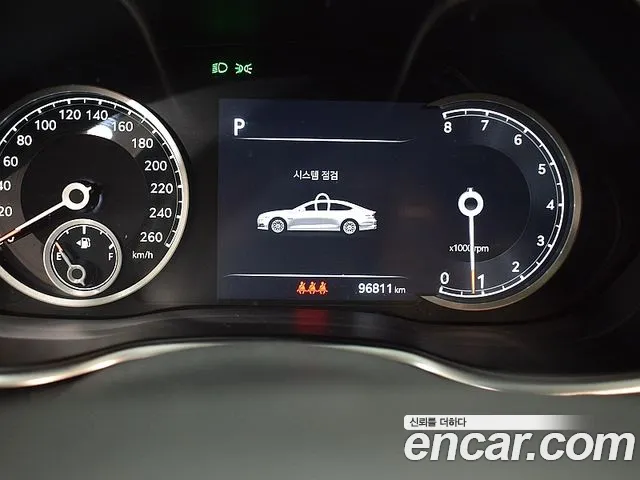 Фотография автомобиля — Genesis G80