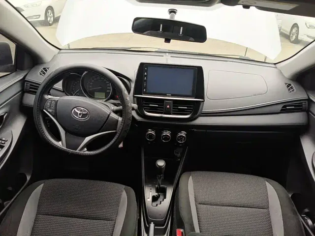 Toyota Vios — Фото автомобиля 12