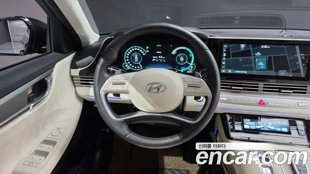 Hyundai Grandeur Grandeur (New) Hybrid — Фото автомобиля 19