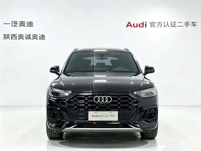 Audi Q5L — Фото автомобиля 2