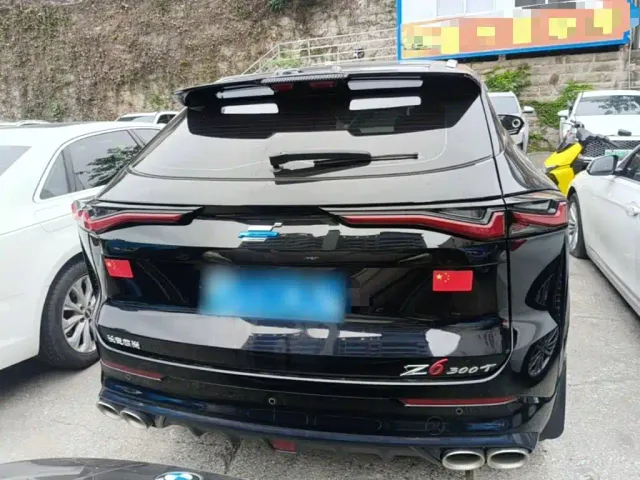 Changan Z6 — Фото автомобиля 5