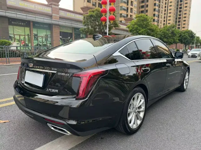 Cadillac CT5 — Фото автомобиля 5