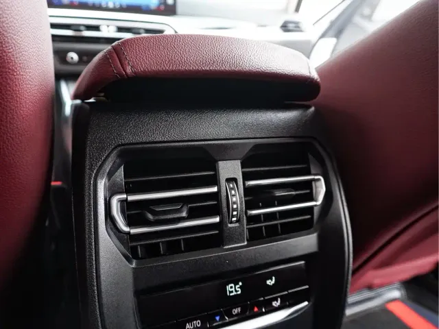 BMW 3 Series — Фото автомобиля 18
