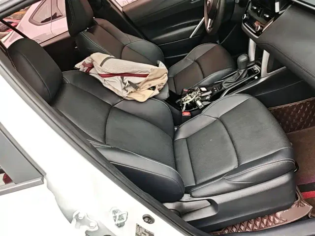 Toyota Frontlander — Фото автомобиля 24