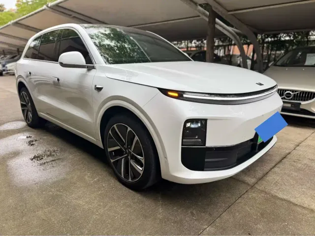 Li Auto L6 — Фото автомобиля 3