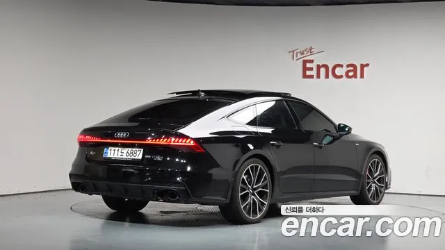 Audi A7 4K — Фото автомобиля 2