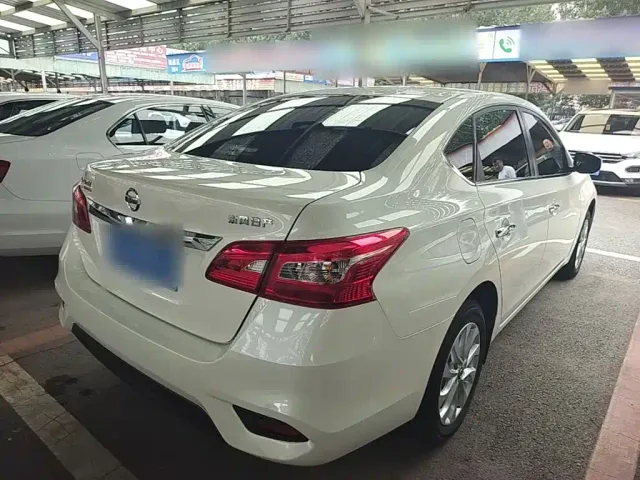 Nissan Sylphy — Фото автомобиля 6