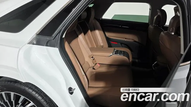 Hyundai Grandeur Grandeur (GN7) 3.5 Бензин 2WD — Фото автомобиля 7