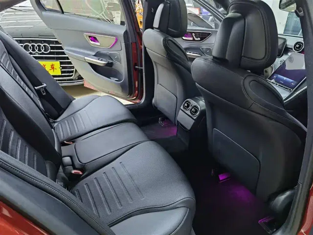Mercedes-Benz C-Class — Фото автомобиля 10