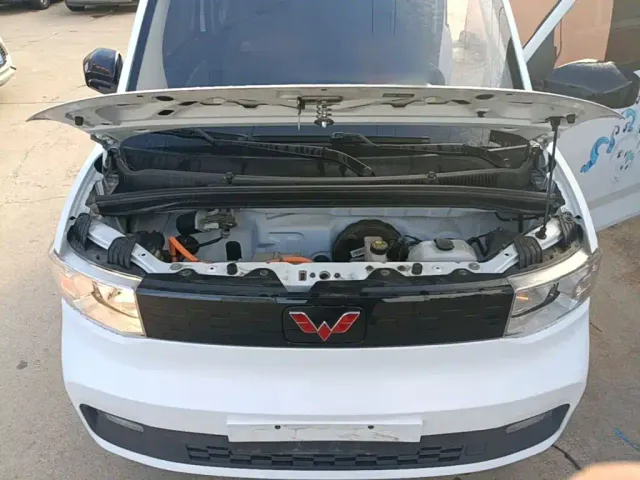 Wuling Hongguang Mini EV — Фото автомобиля 19