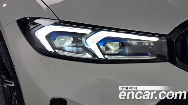 BMW 3-Series 3 серия (G20) 320i Touring M Sport — Фото автомобиля 18