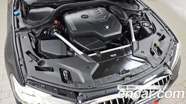 BMW 5 Series G30 — Фото автомобиля 9
