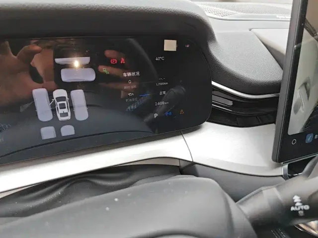 Geely Xingrui — Фото автомобиля 16