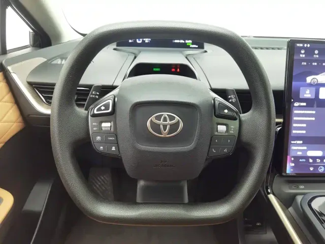 Toyota bZ3 — Фото автомобиля 11