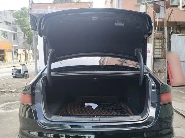 BYD Qin PLUS — Фото автомобиля 18