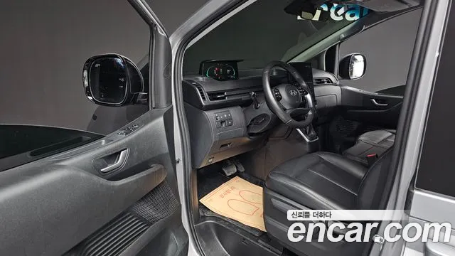 Hyundai Staria — Фото автомобиля 10