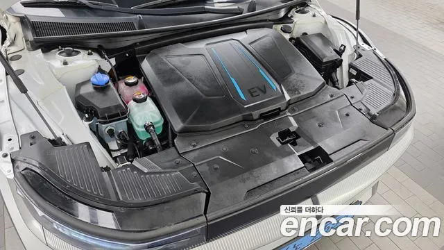 Hyundai Ioniq 5 — Фото автомобиля 6