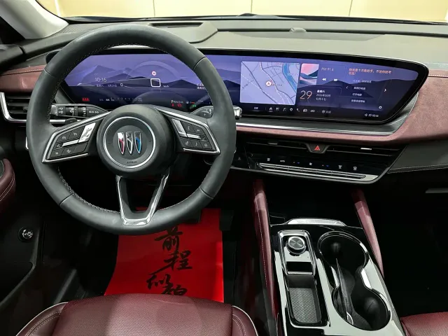 Buick Envision Plus — Фото автомобиля 7