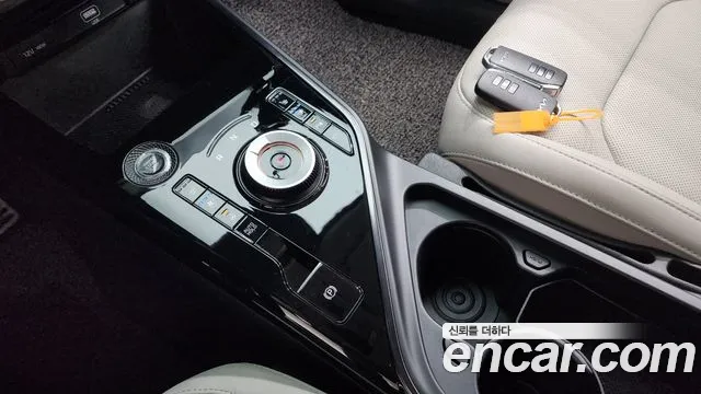 Kia Niro The All New Niro Signature — Фото автомобиля 9