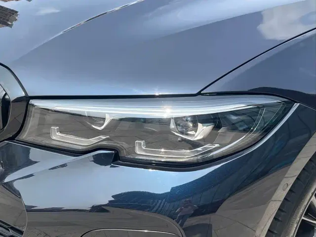 BMW 3 Series — Фото автомобиля 28