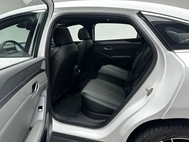 BYD Qin L — Фото автомобиля 10