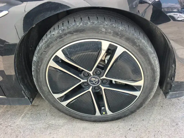 BYD Han — Фото автомобиля 7