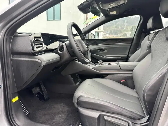 BYD Qin L — Фото автомобиля 4