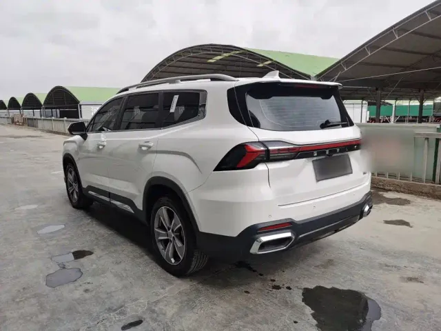 Geely Haoyue L — Фото автомобиля 10