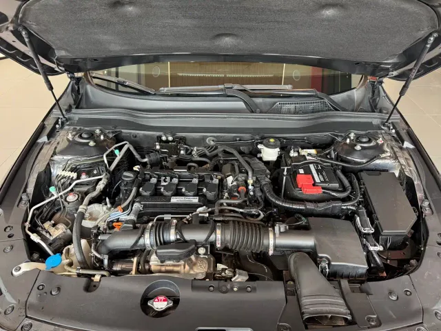 Honda Accord — Фото автомобиля 16