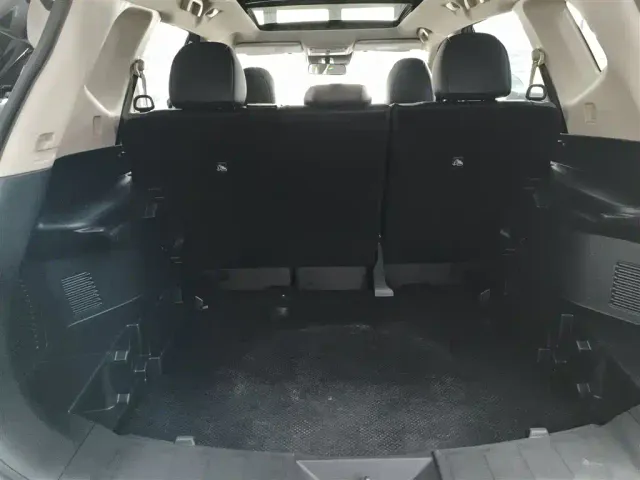 Nissan X-Trail — Фото автомобиля 18