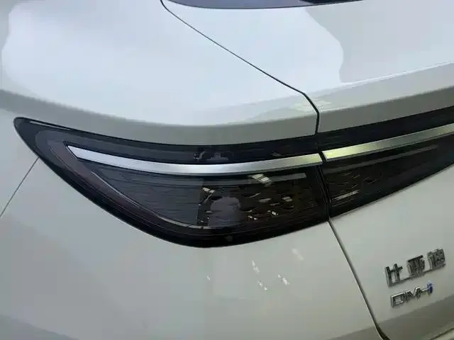 BYD Seal 07 DM-i — Фото автомобиля 15