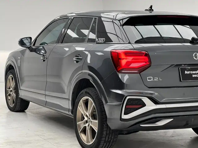 Audi Q2L — Фото автомобиля 17