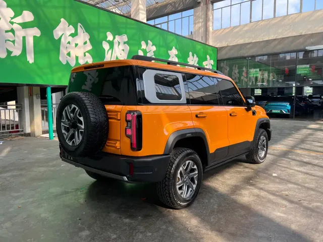 BAIC BJ40 — Фото автомобиля 11