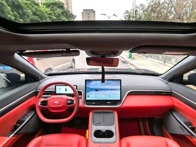 Dongfeng eπ 008 — Фото автомобиля 15