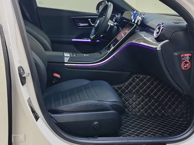 Mercedes-Benz C-Class — Фото автомобиля 15